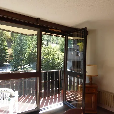 아파트 Confortable 5 Couchages Avec Balcon Et Parking Au Super Sauze - Fr-1-804-1